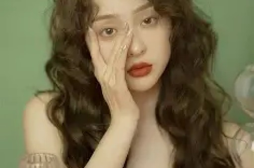 专访《饭圈纪实》作者:粉丝越努力氪金偶像越嵌入流量机器-第1张图片- 专访《饭圈纪实》作者:粉丝越努力氪金偶像越嵌入流量机器-第1张图片-