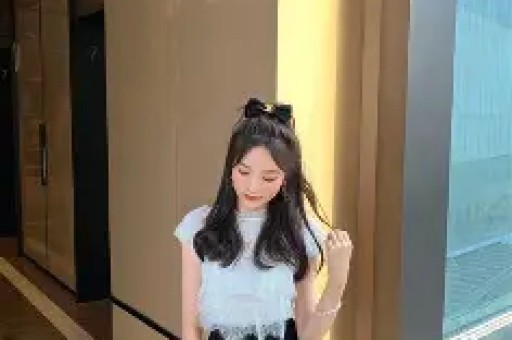 谢娜成都演唱会想看人数超35万艺人跨界为何引争议-第1张图片- 谢娜成都演唱会想看人数超35万艺人跨界为何引争议-第1张图片-