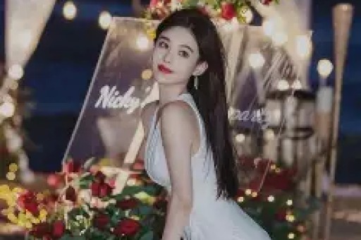 不堪入目！多位女网红擦边被封要看更“私密”的需要付费！